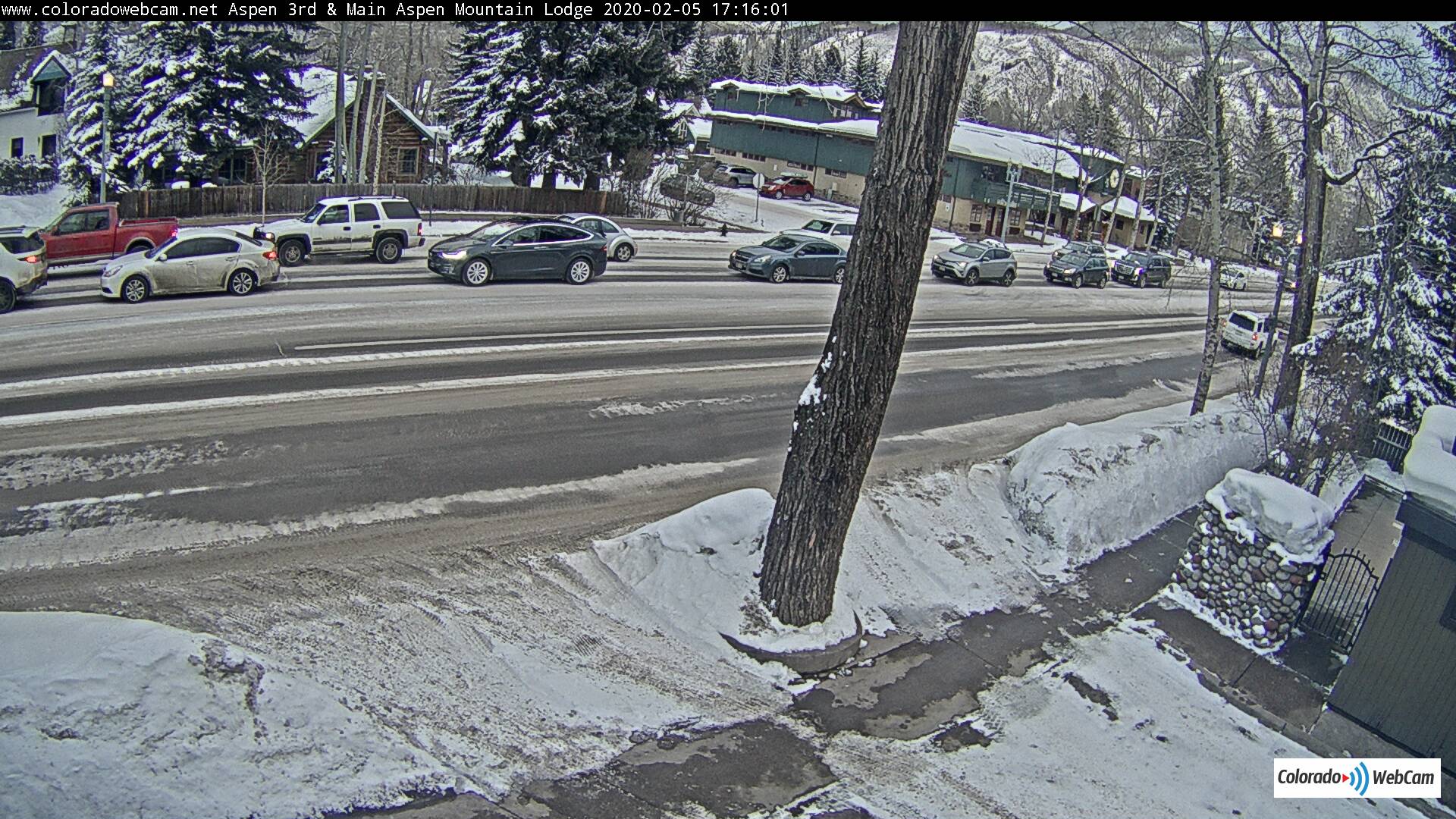 Aspen Cam Main St and 3rd Aspen Mountain Lodge Up Valley Aspen